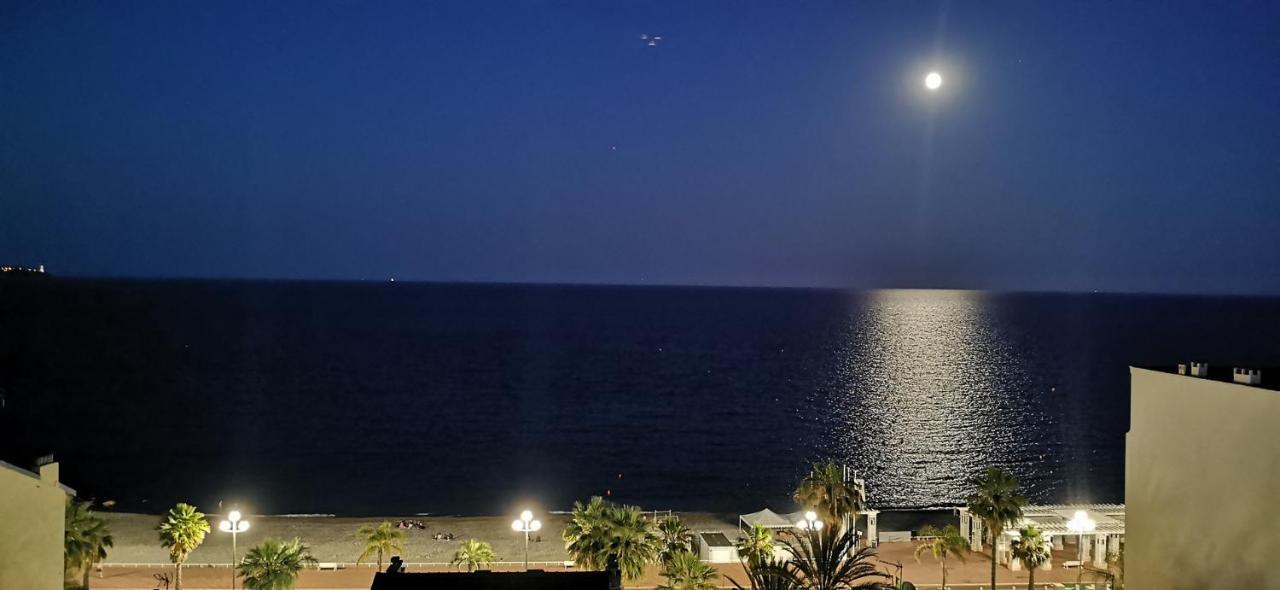 Studio Le Grand Bleu Fshh Nizza Esterno foto