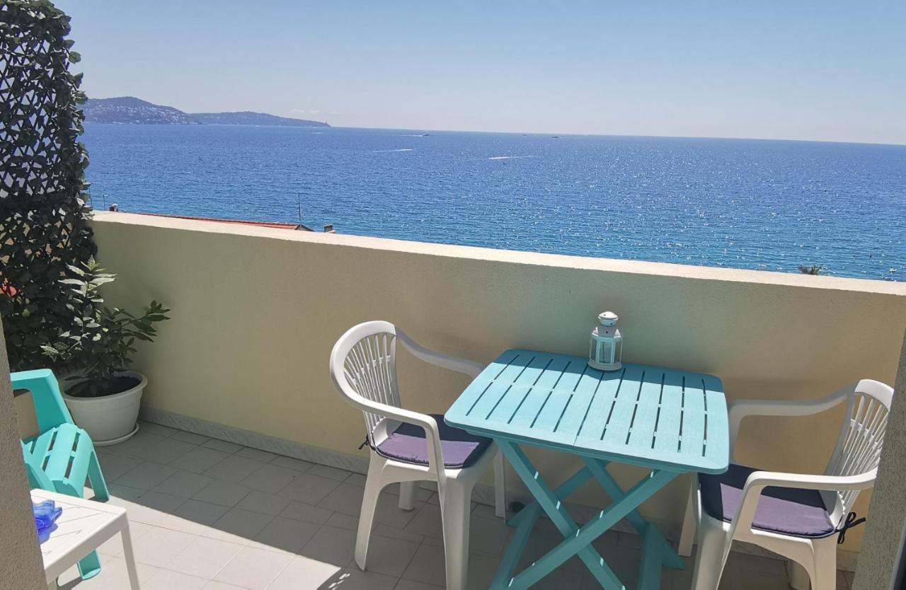 Studio Le Grand Bleu Fshh Nizza Esterno foto